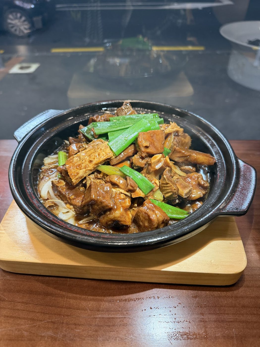 Braised claypot with tofu and greens